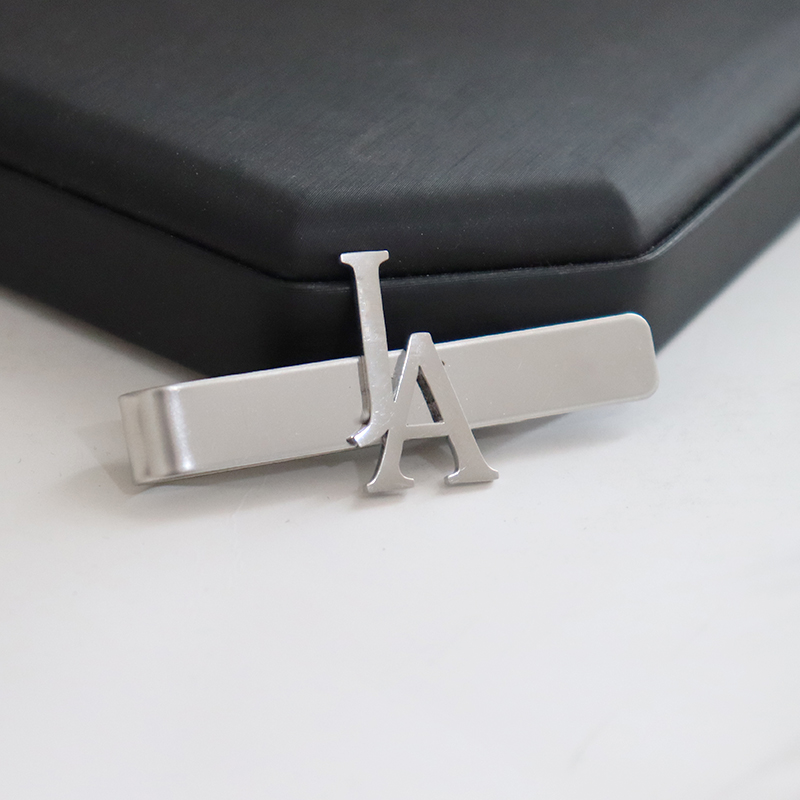 Tie Clip Silver - DIY patrón de nombre de letra